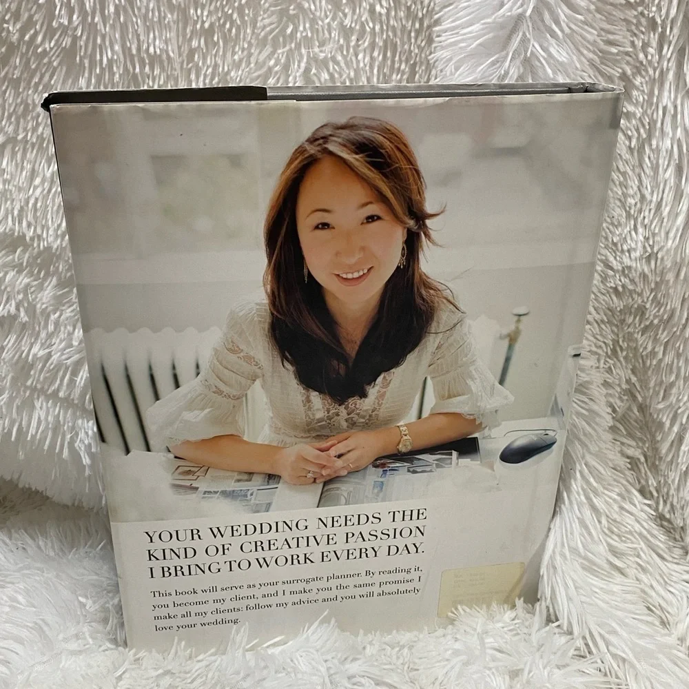 Fete The Wedding Experience by Jung Lee with Kathleen Boyes coffee table book